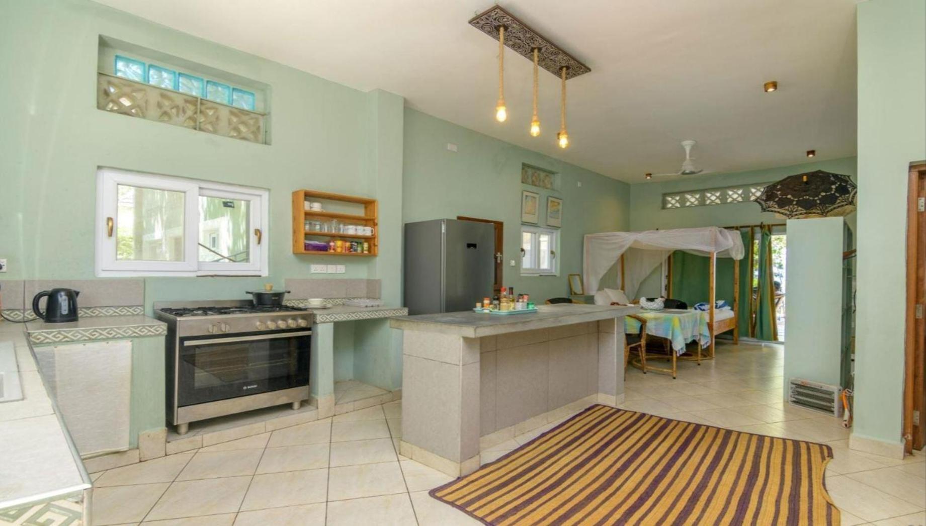 Apartment The Pool House & The Colobus House, Bella Seaview, Diani Beach, Kenya Diani Beach
